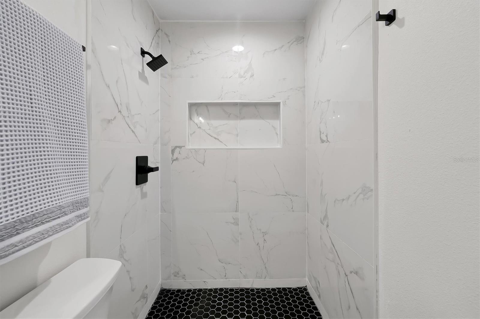 DELTONA LAKES UNIT 05 - Residential