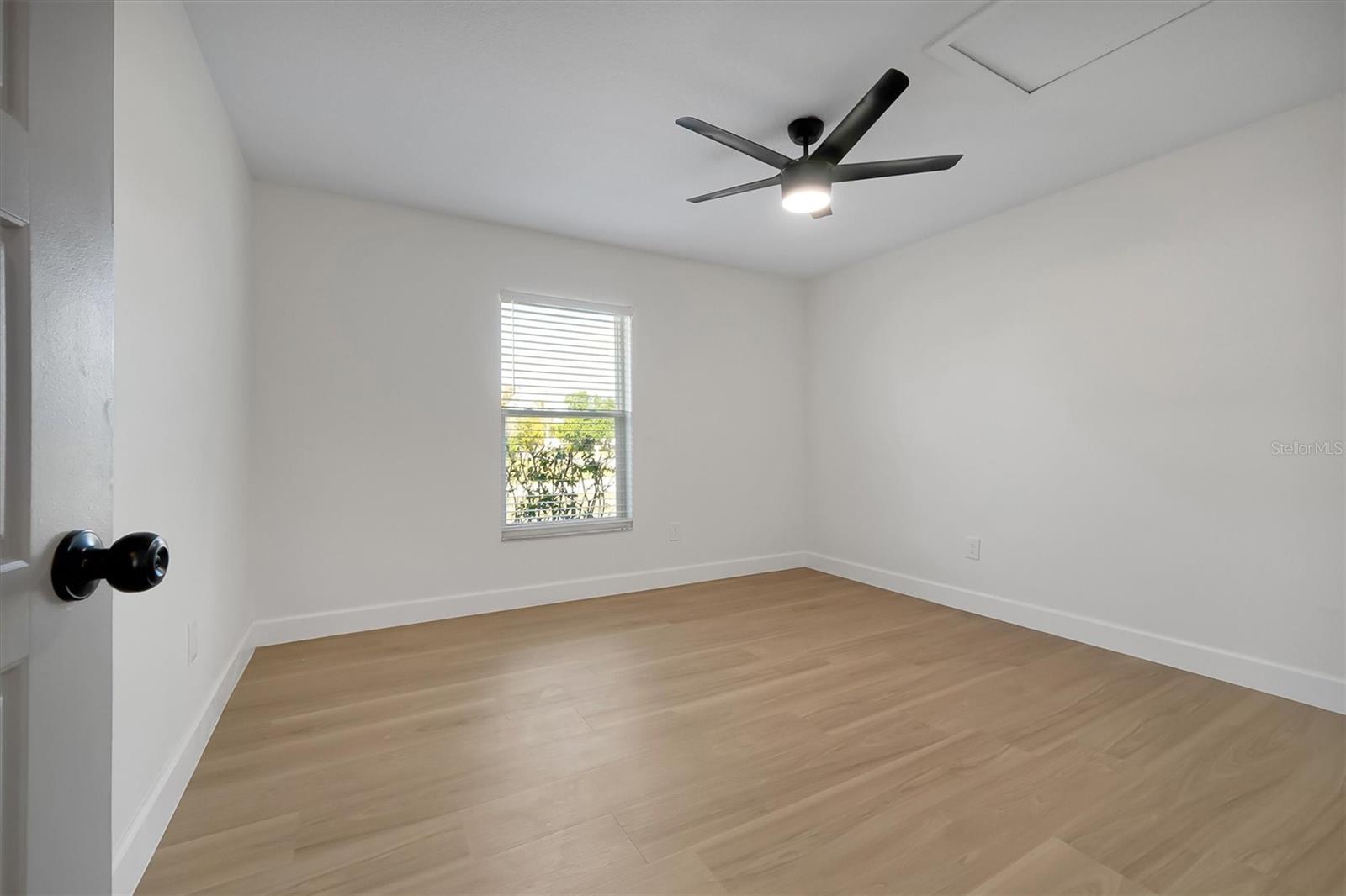 DELTONA LAKES UNIT 05 - Residential