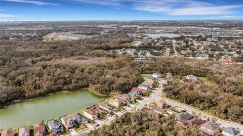 A home in PALMETTO