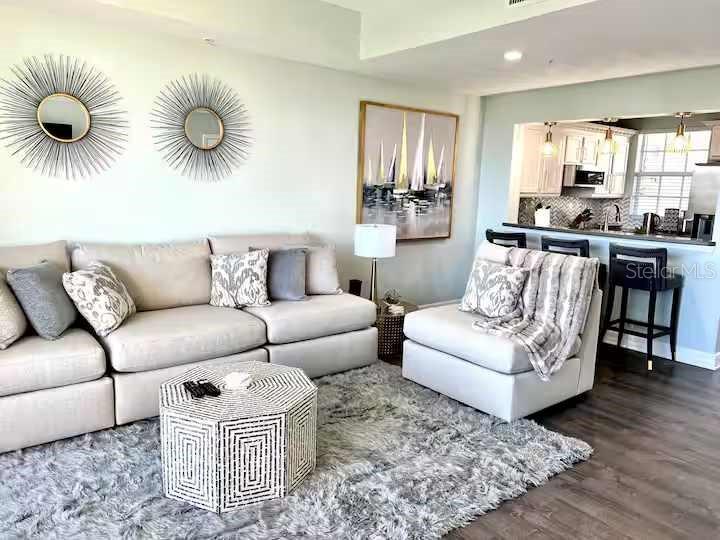 547 BAHIA BEACH BOULEVARD