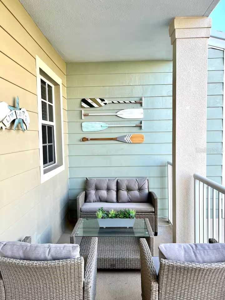 BAHIA BEACH TWNHMS PH 1A - Residential