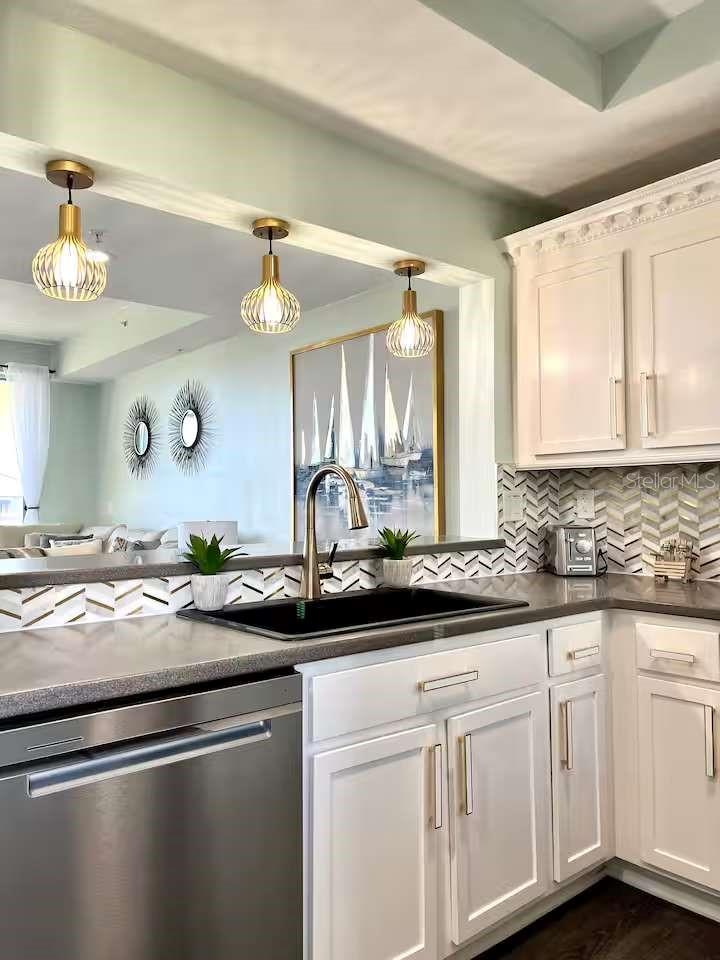 BAHIA BEACH TWNHMS PH 1A - Residential