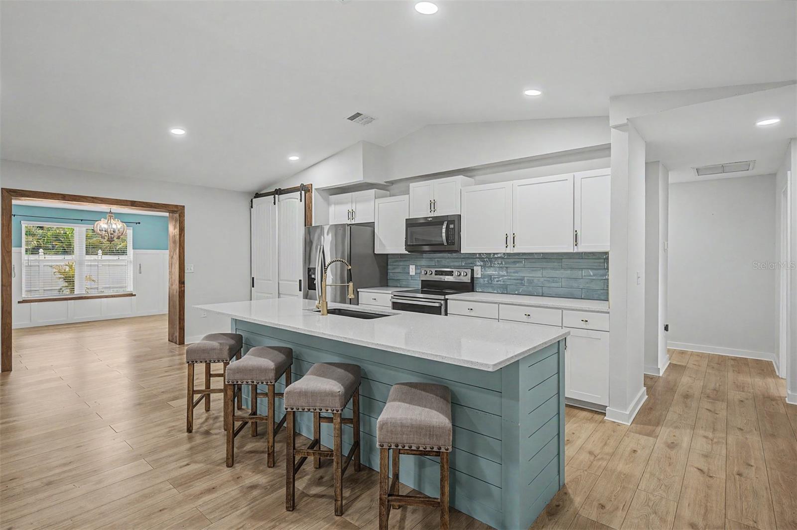 BEACON GROVES UNIT II - Residential