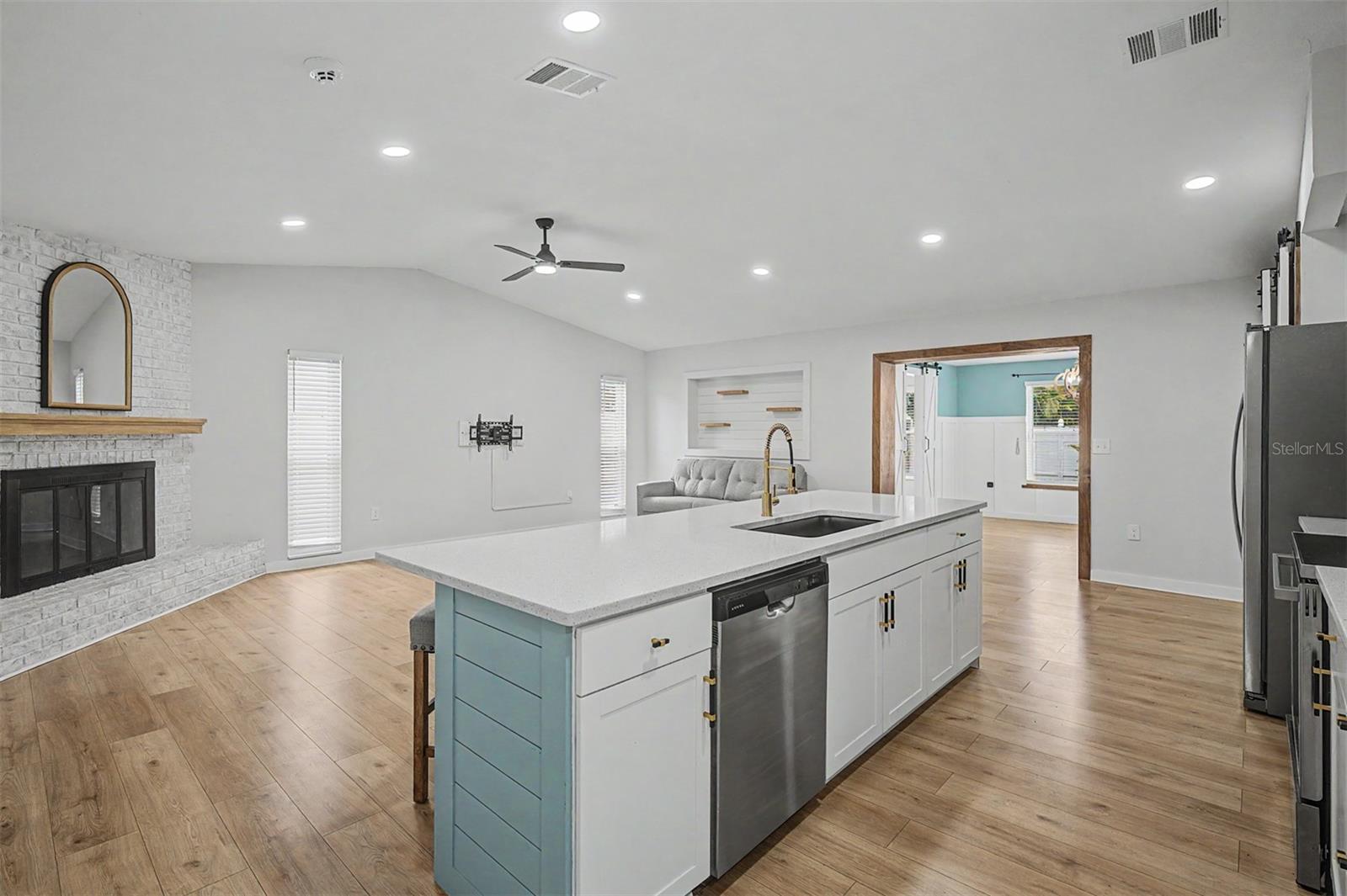 BEACON GROVES UNIT II - Residential