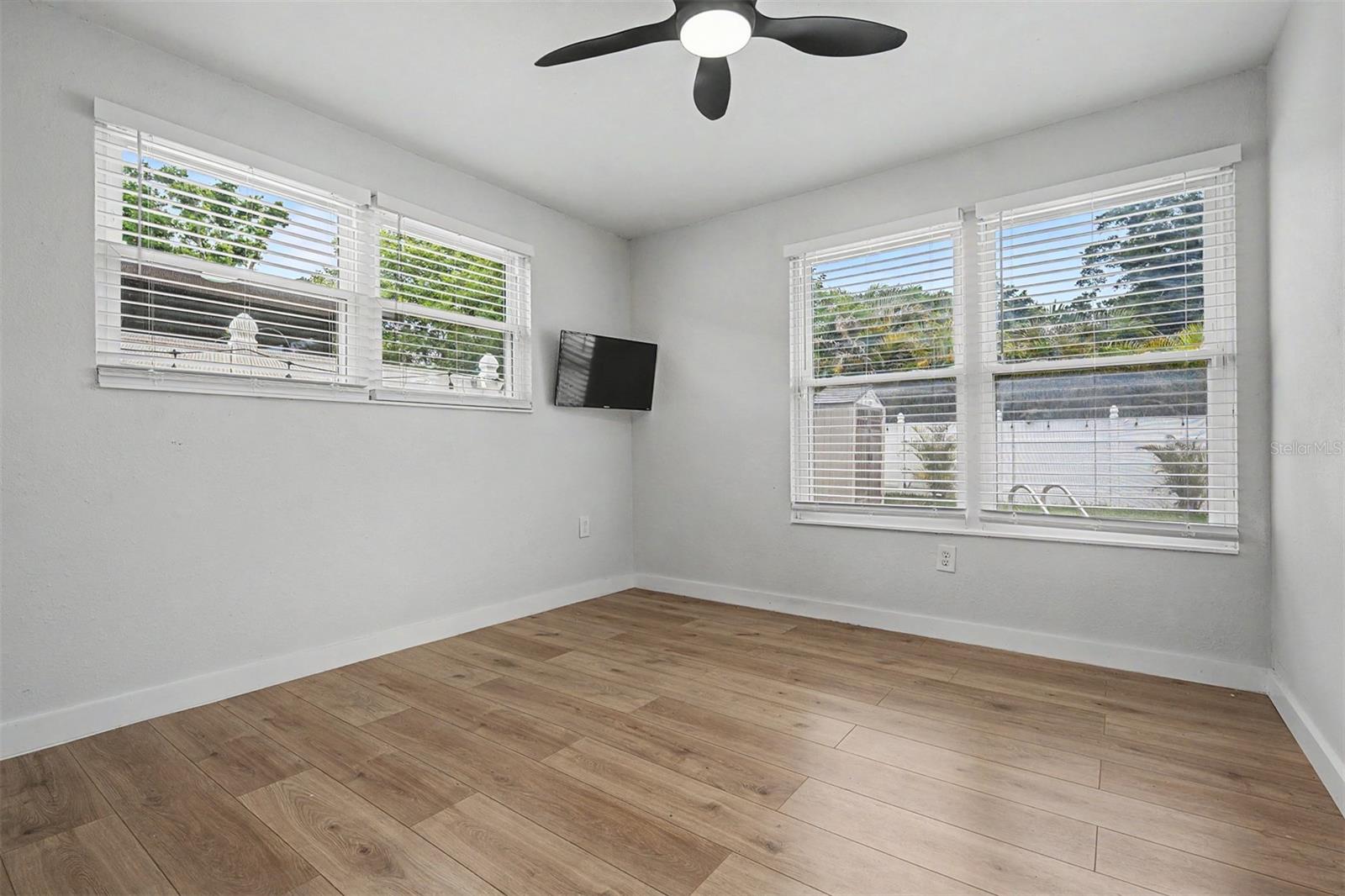 BEACON GROVES UNIT II - Residential