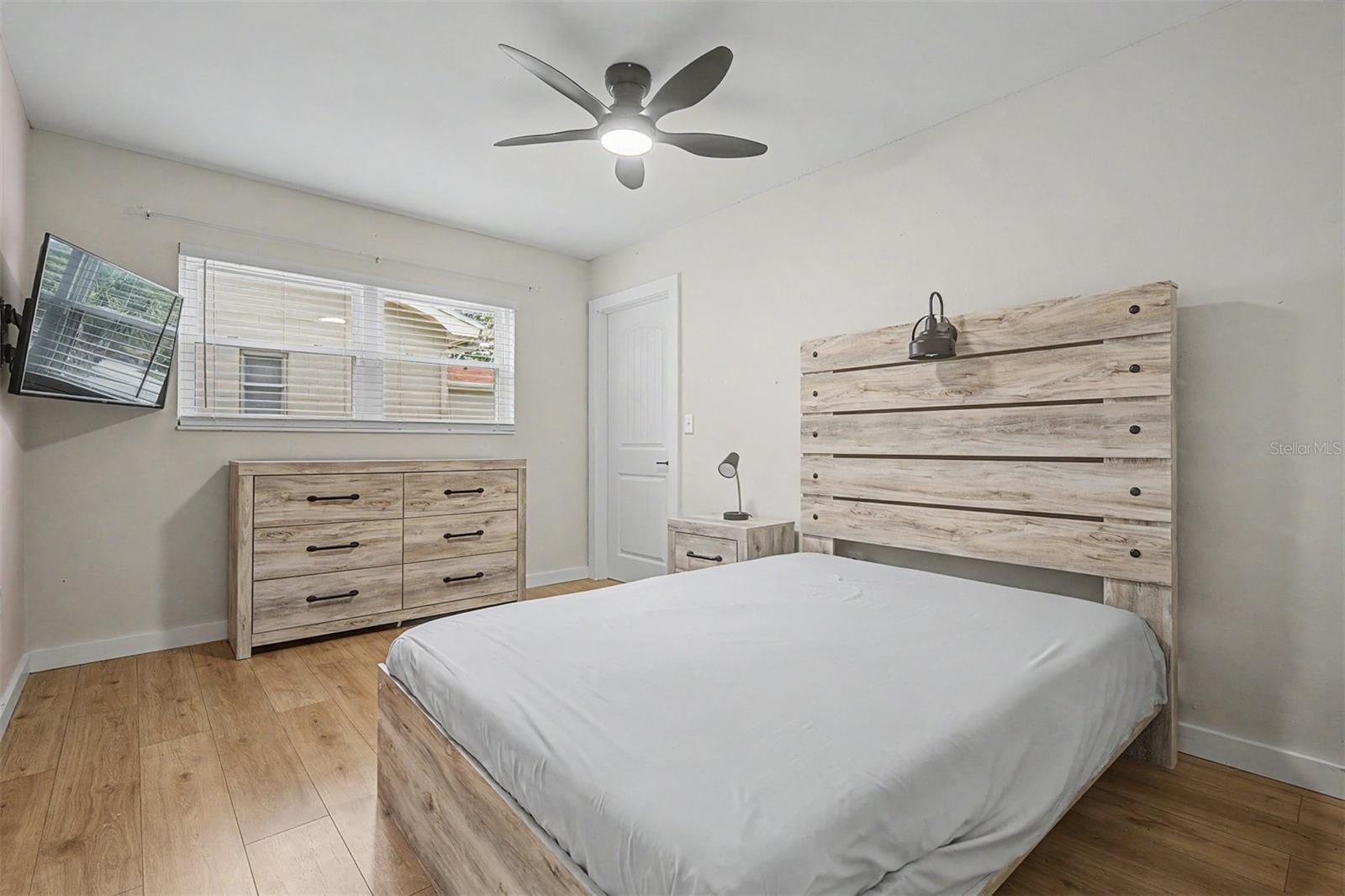 BEACON GROVES UNIT II - Residential