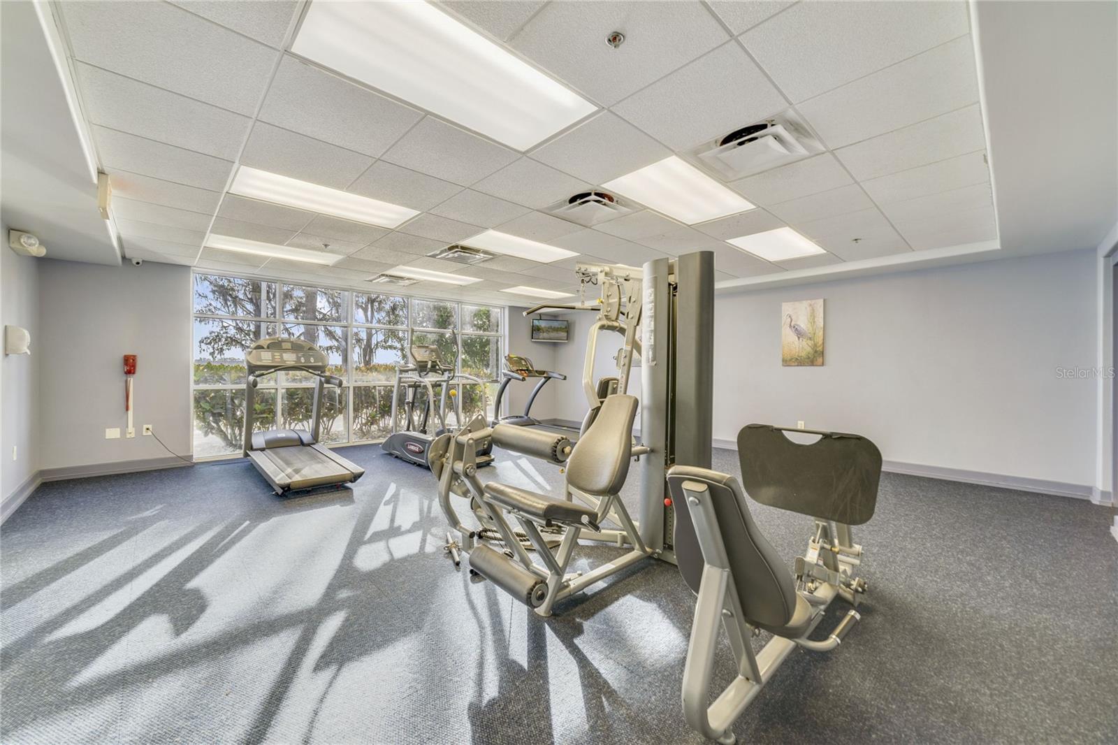 BLUE HERON BCH RESIDENCE TWR 02 CONDO - Residential