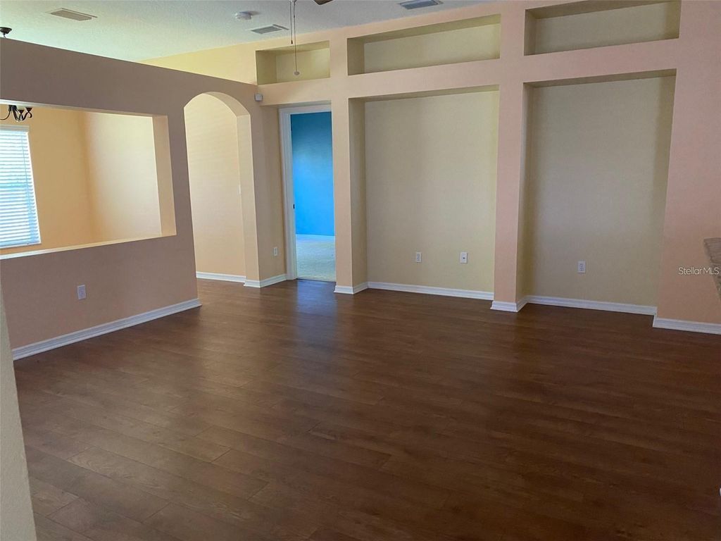 Photo of 11230 82nd Street E, Parrish, FL 34219 (MLS # A4688351)