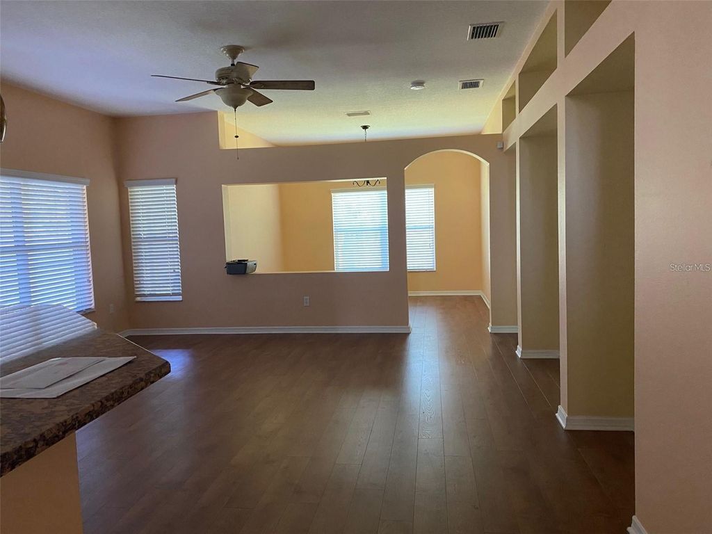Photo of 11230 82nd Street E, Parrish, FL 34219 (MLS # A4688351)