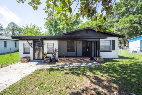 1029 SE 10TH AVENUE GAINESVILLE FL 32601