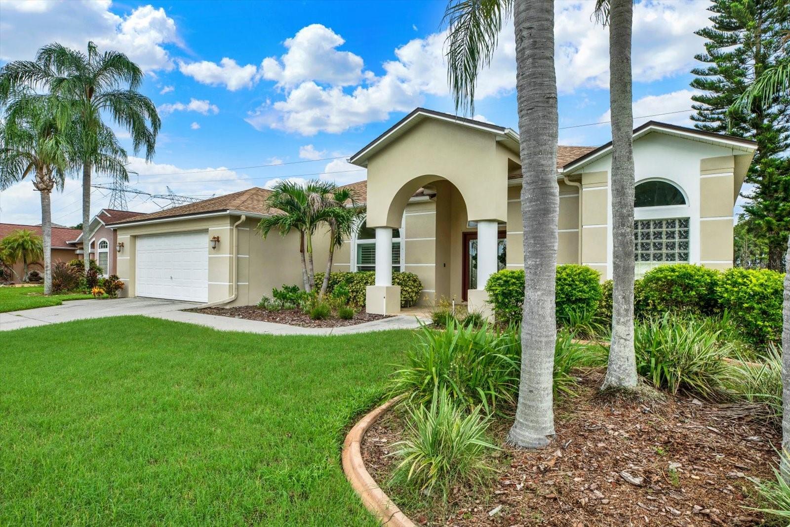 2318 EDELWEISS LOOP