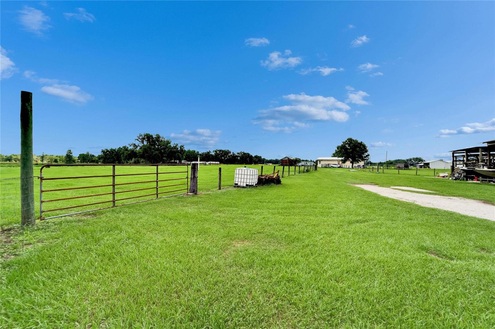 UNPLATTED - Residential