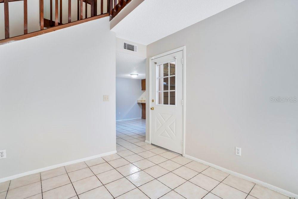 CARMEL OAKS CONDO PH 04 - Residential