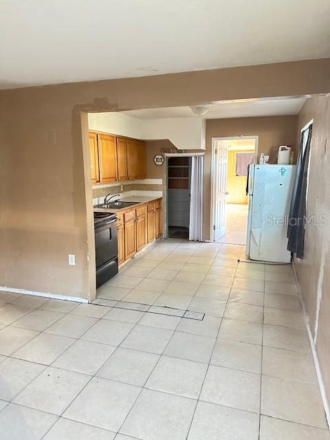 LEWIS RIDGELAWN - Residential