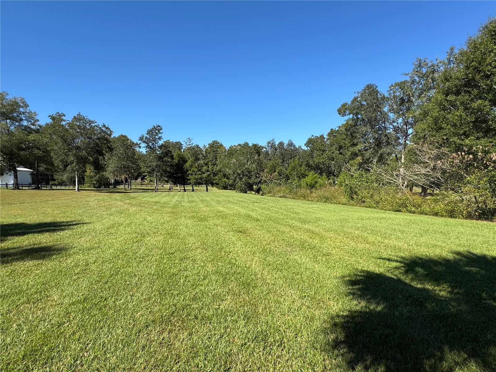 IVEY RUN ESTATES - Land