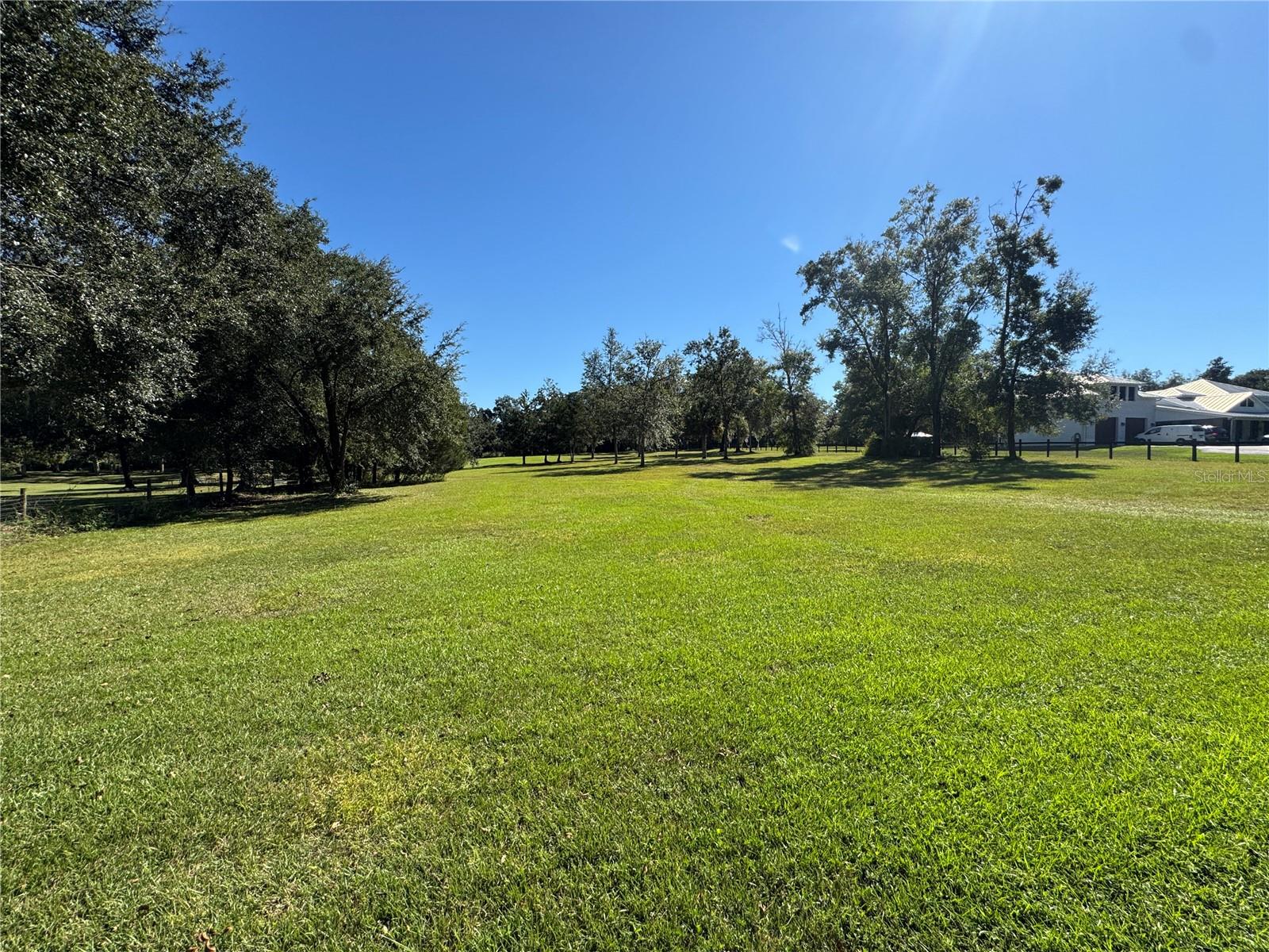 IVEY RUN ESTATES - Land