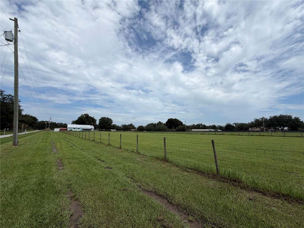 Photo of 4613 Keene Road, Plant City, FL 33565 (MLS # O6431020)