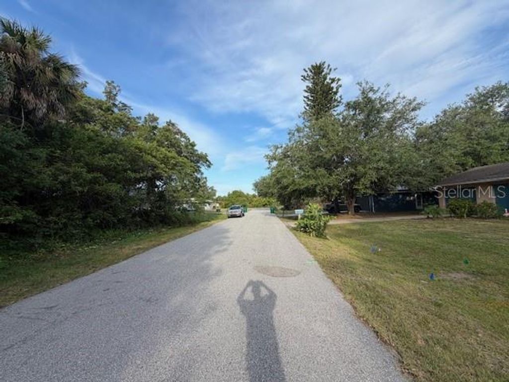 Photo of 21447 Dranson Avenue, Port Charlotte, FL 33952 (MLS # A4691021)