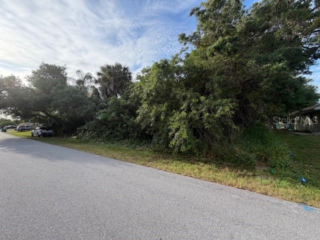 PORT CHARLOTTE SEC 027 - Land