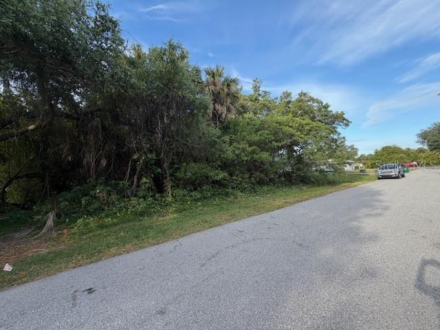 PORT CHARLOTTE SEC 027 - Land