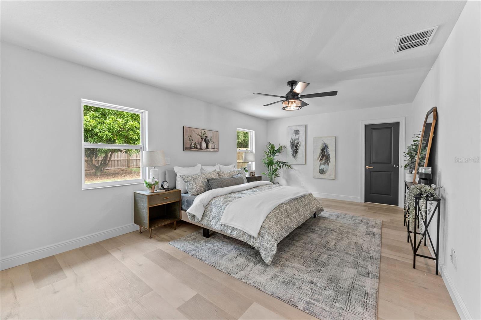 LAKESIDE GROVE ESTATES - Residential