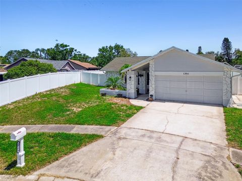 1304 CEDAR COURT TARPON SPRINGS FL 34689