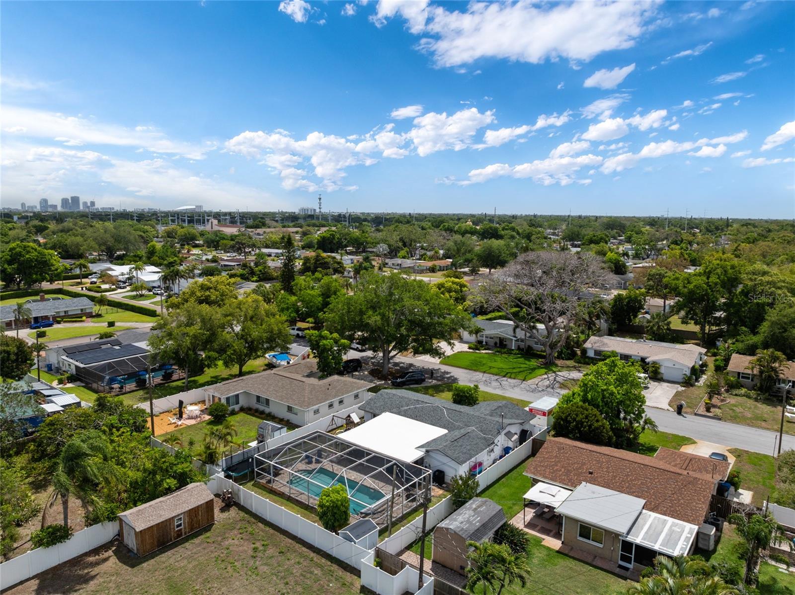 LAKE LOUISE - Residential