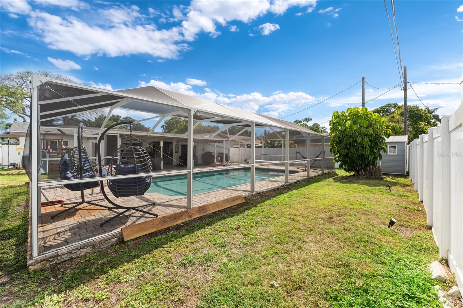 LAKE LOUISE - Residential