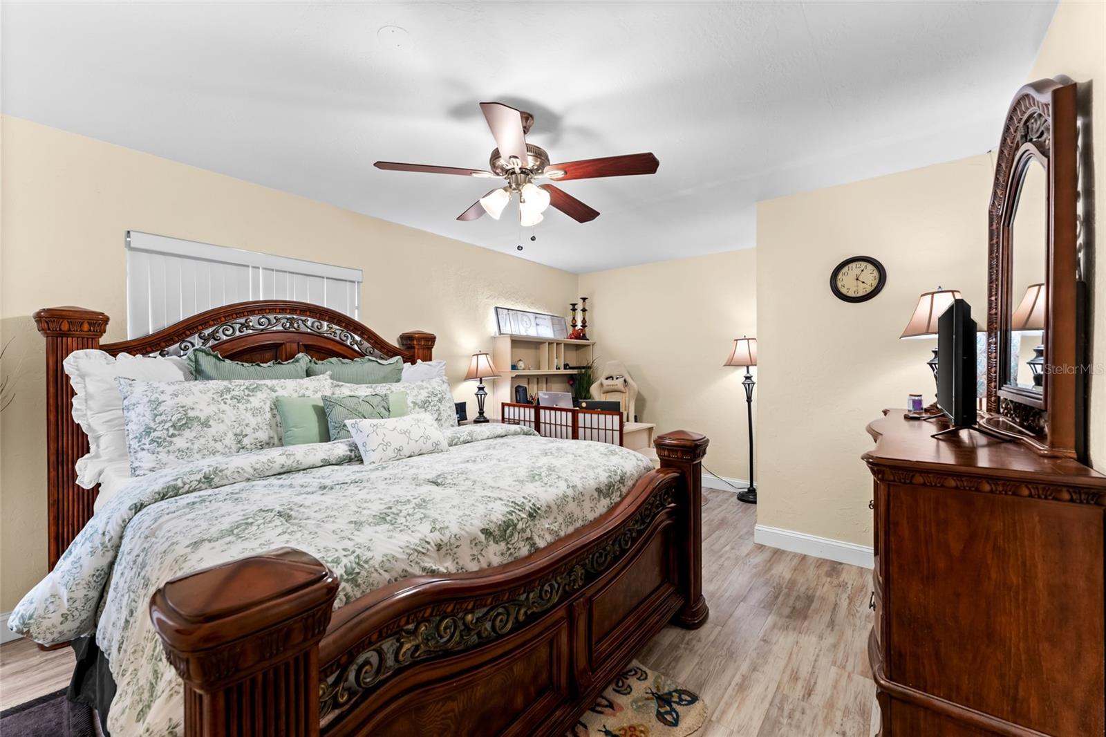 LAKE LOUISE - Residential