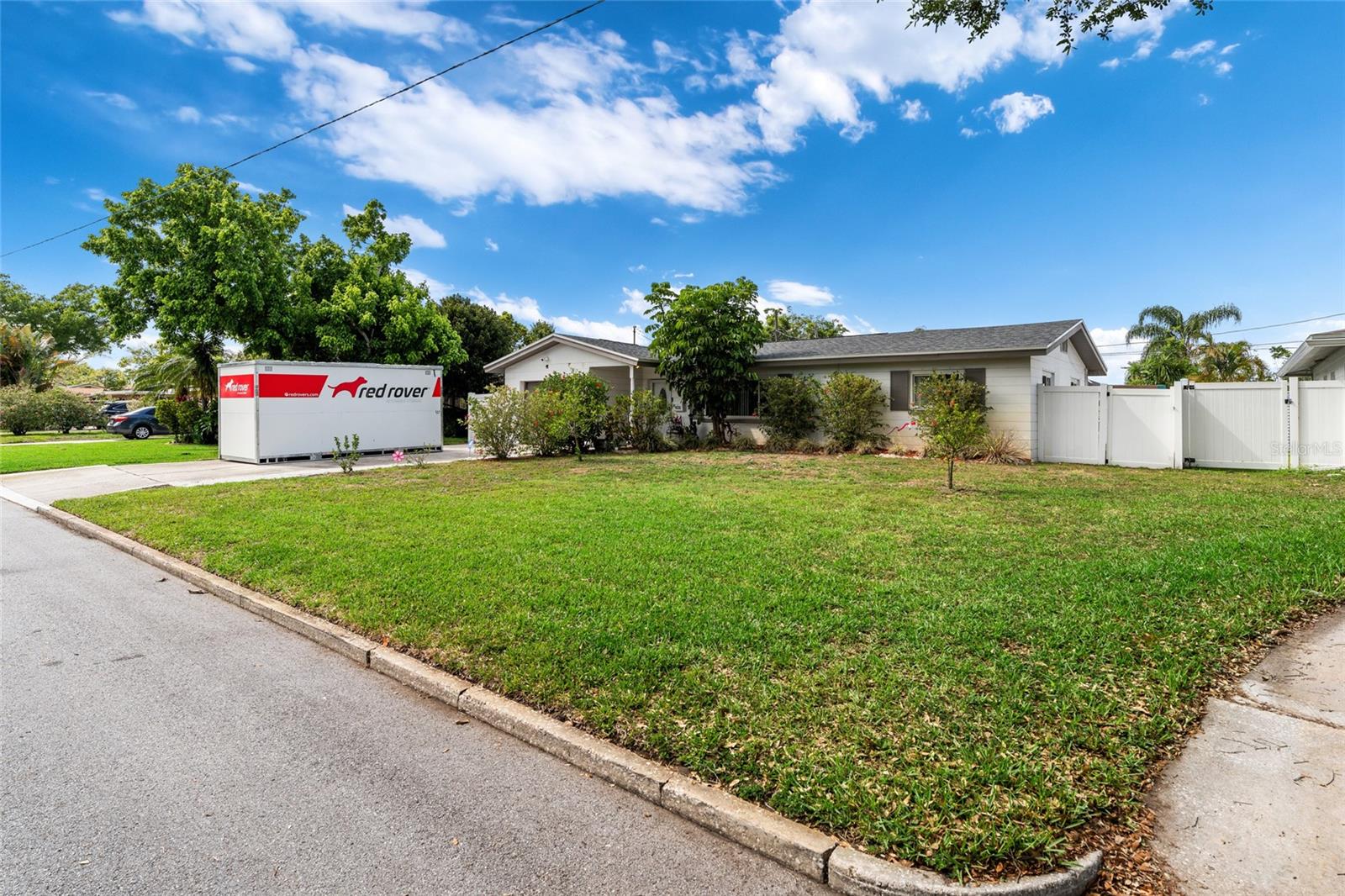 LAKE LOUISE - Residential