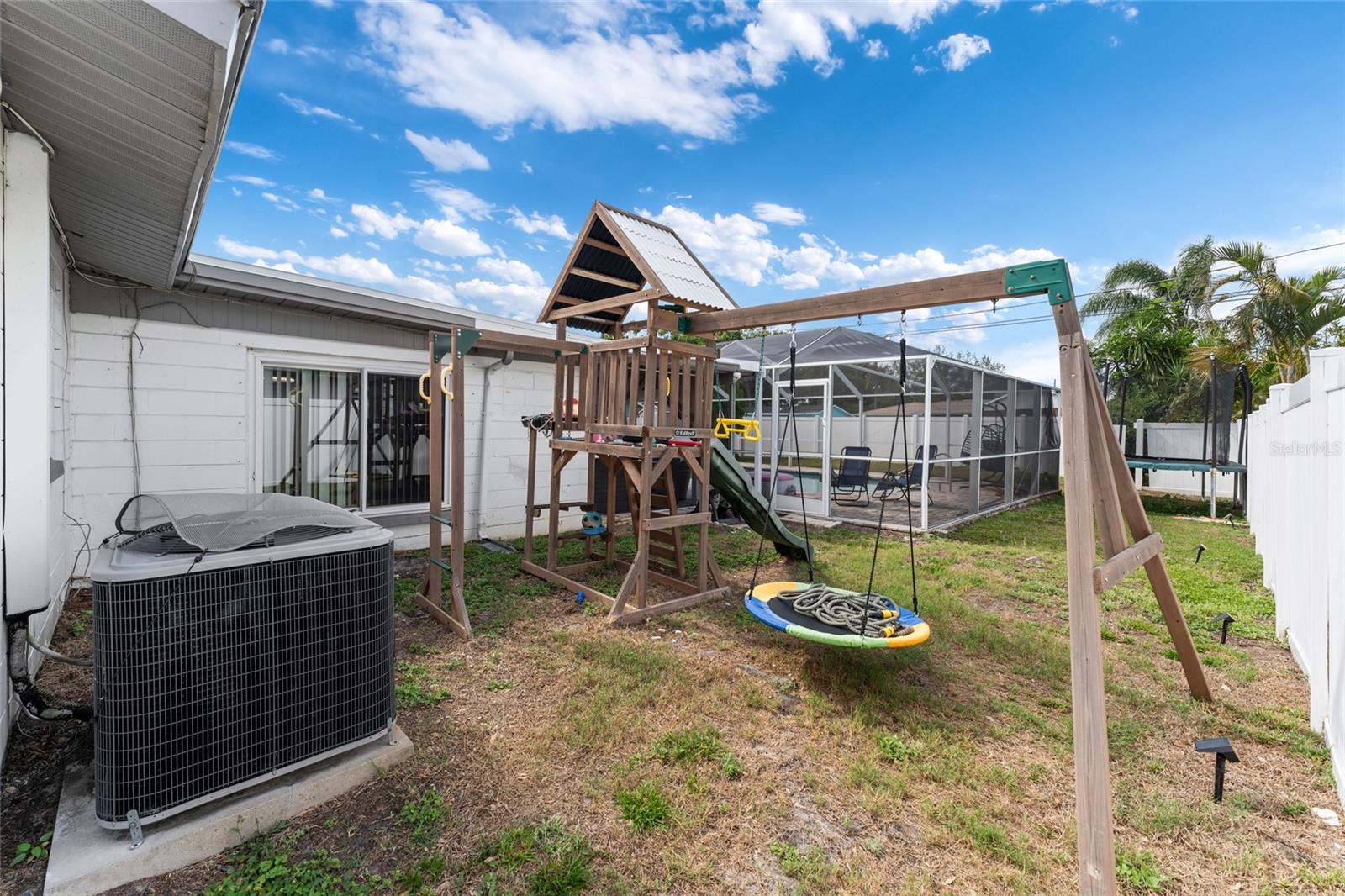 LAKE LOUISE - Residential