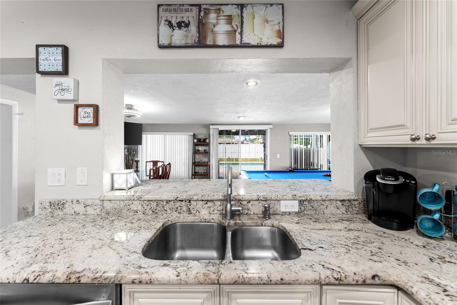 LAKE LOUISE - Residential