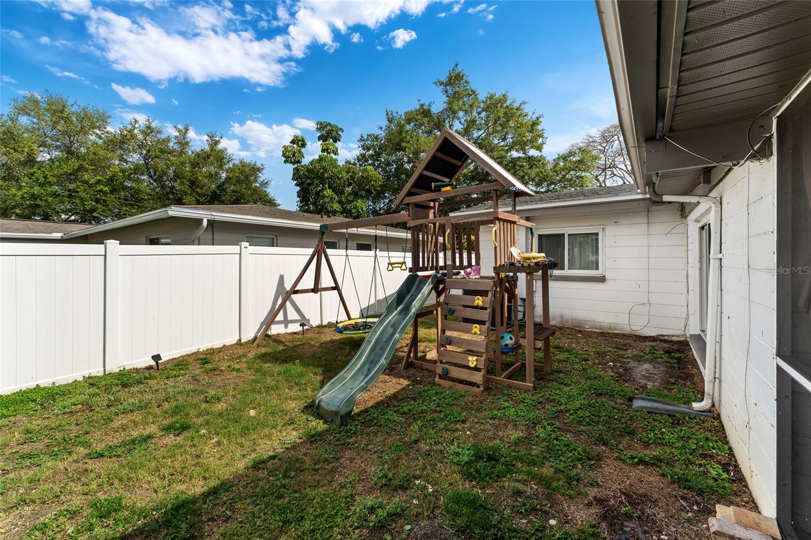 LAKE LOUISE - Residential
