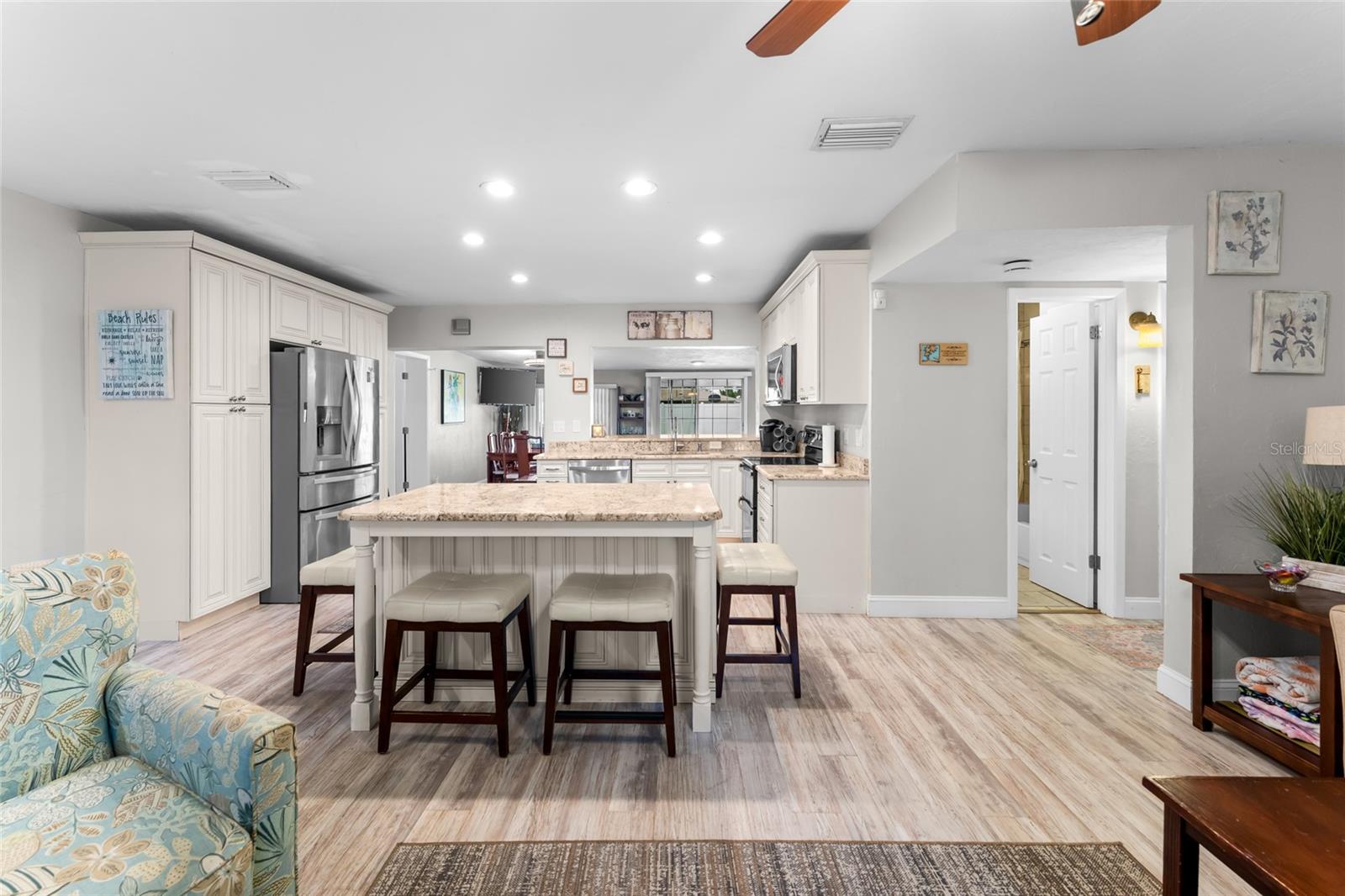 LAKE LOUISE - Residential