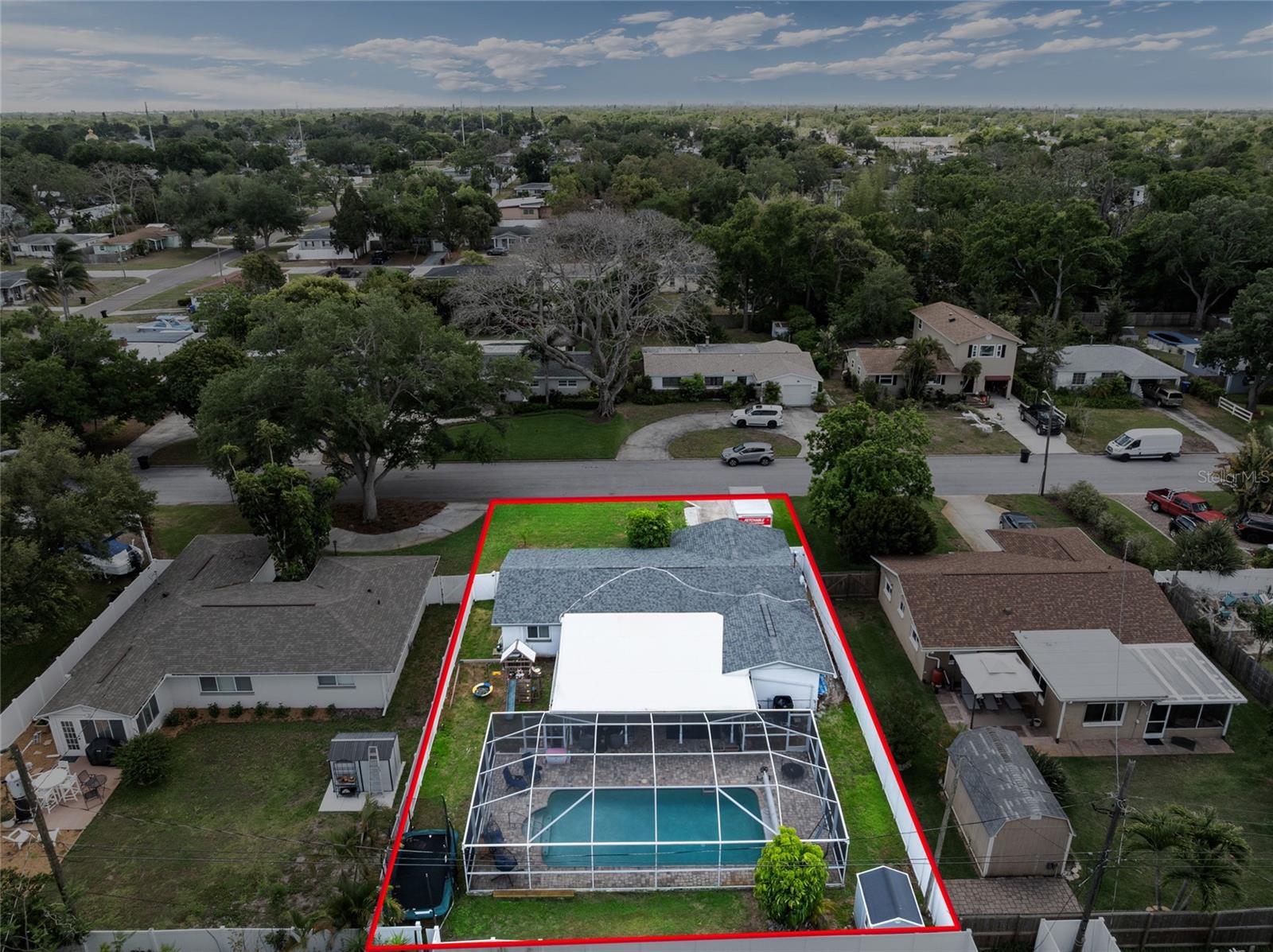 LAKE LOUISE - Residential