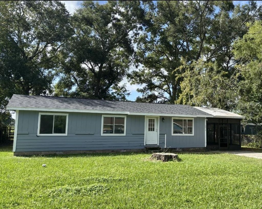 Photo of 6678 NW 60th Street, Ocala, FL 34482 (MLS # OM715237)