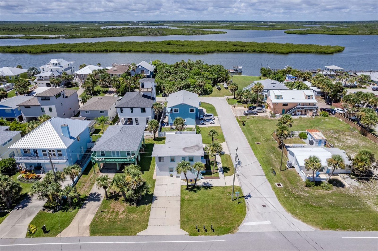 6834 TURTLEMOUND ROAD