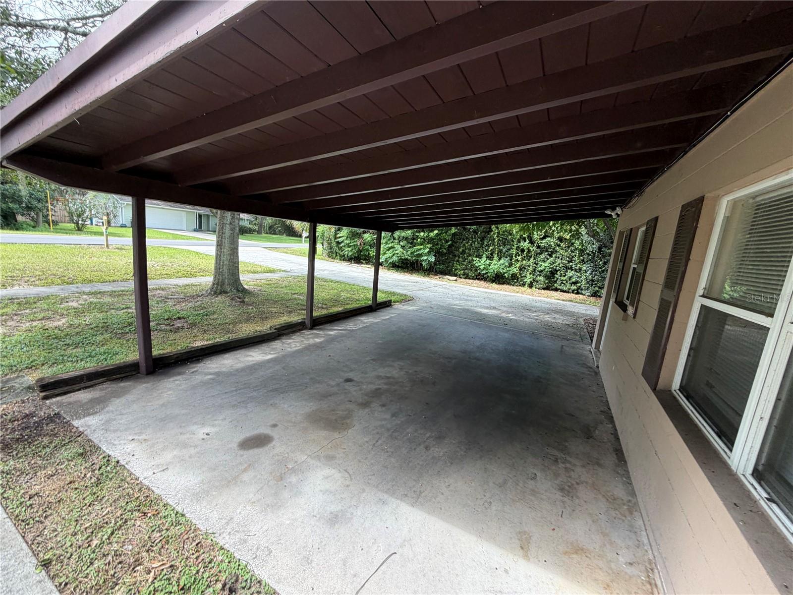 2260 CHARLOTTE DRIVE