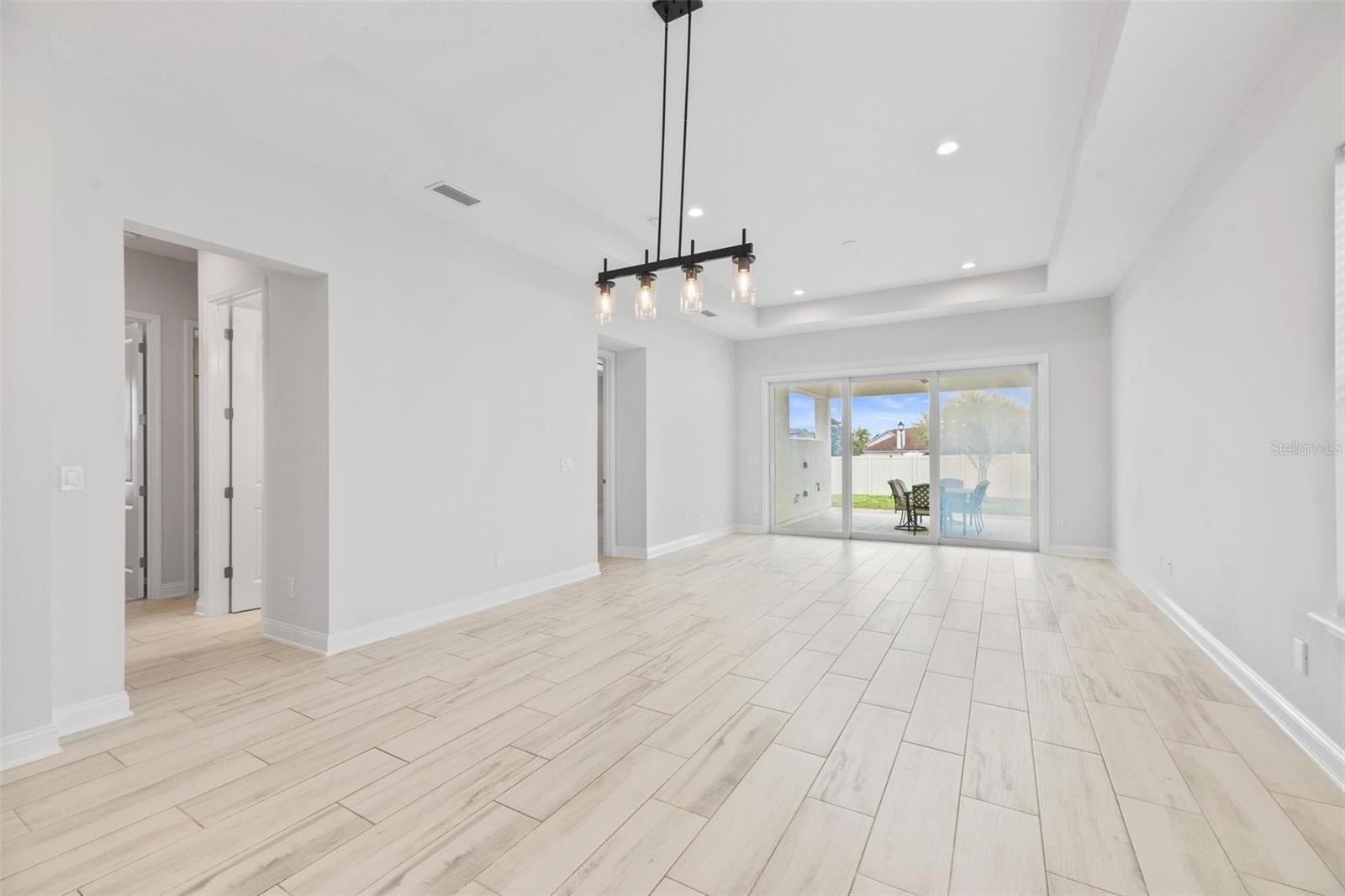 BELLA NIKA/TAMAYA PH 3 - Residential