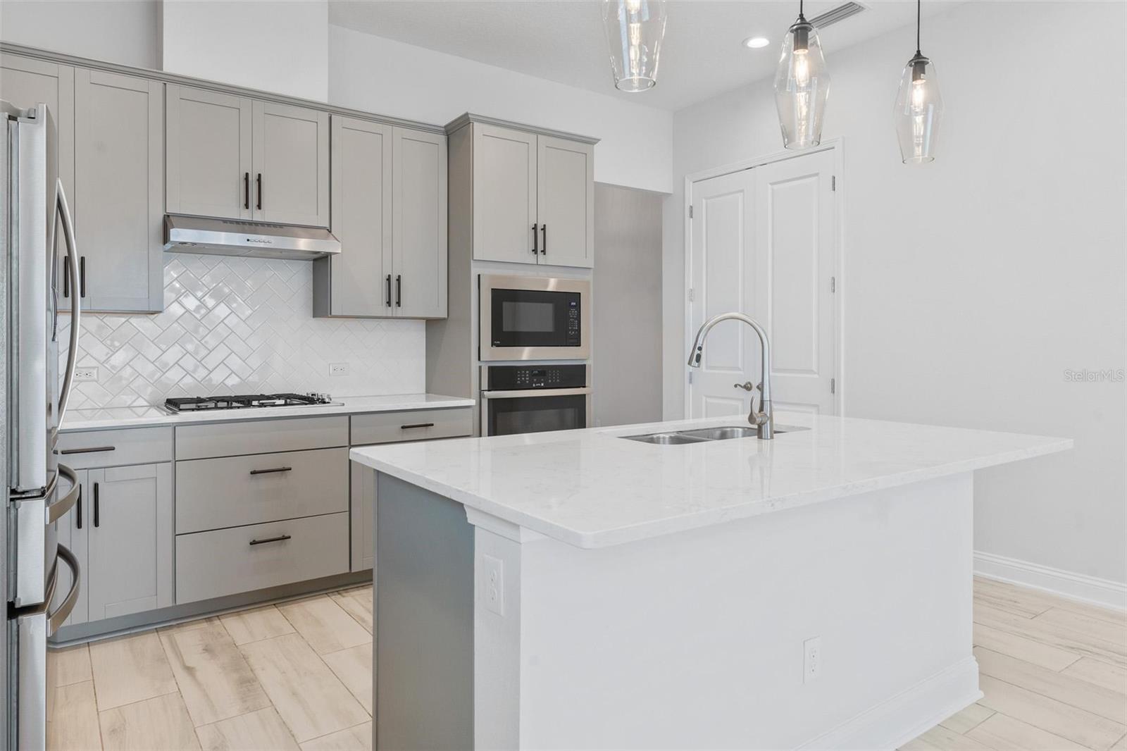 BELLA NIKA/TAMAYA PH 3 - Residential