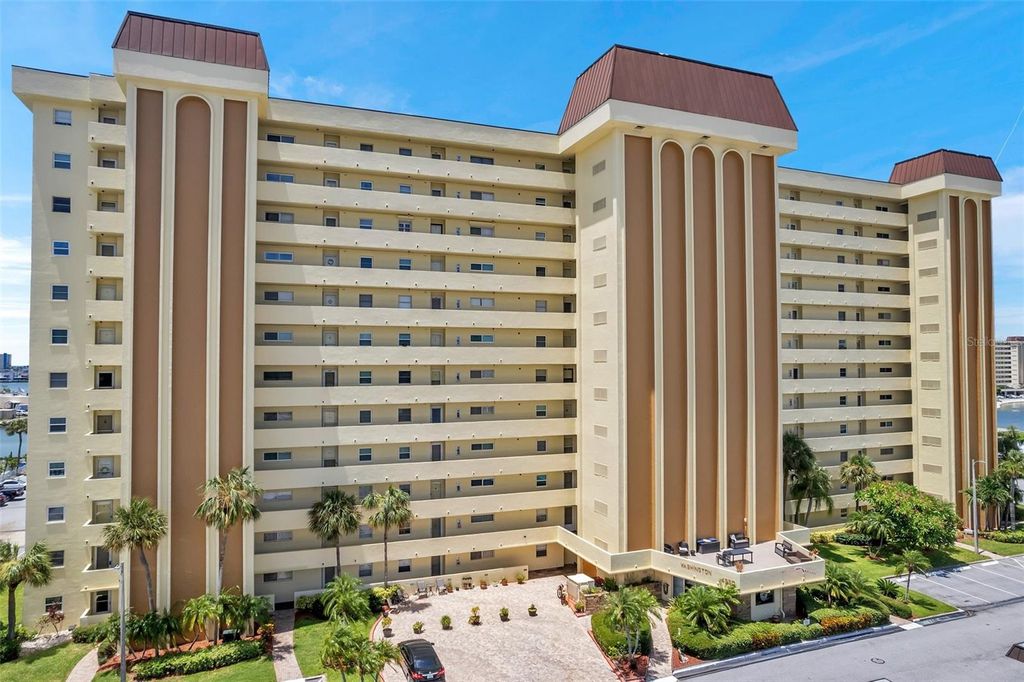 Photo of 4550 Cove Circle #303, St Petersburg, FL 33708 (MLS # TB8470928)