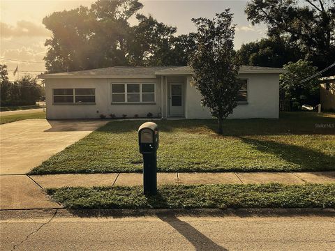 Photo of 310 Kilmer Avenue, Clearwater, FL 33765 (MLS # TB8412906)