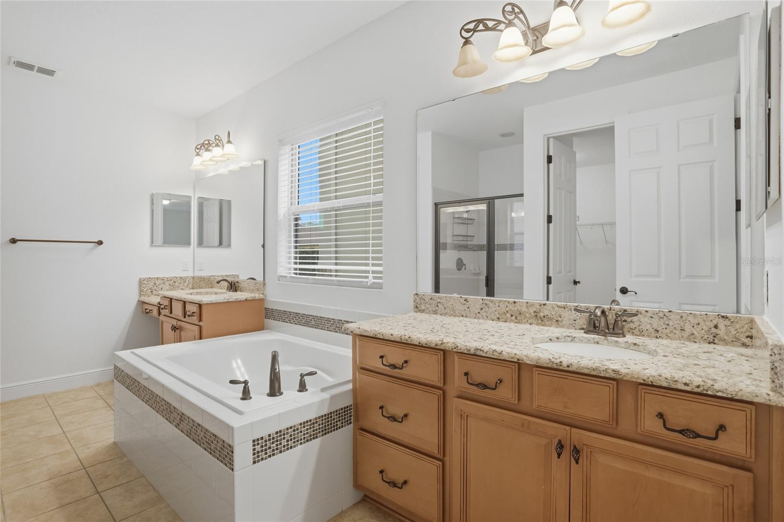 ELLINGSWORTH - Residential