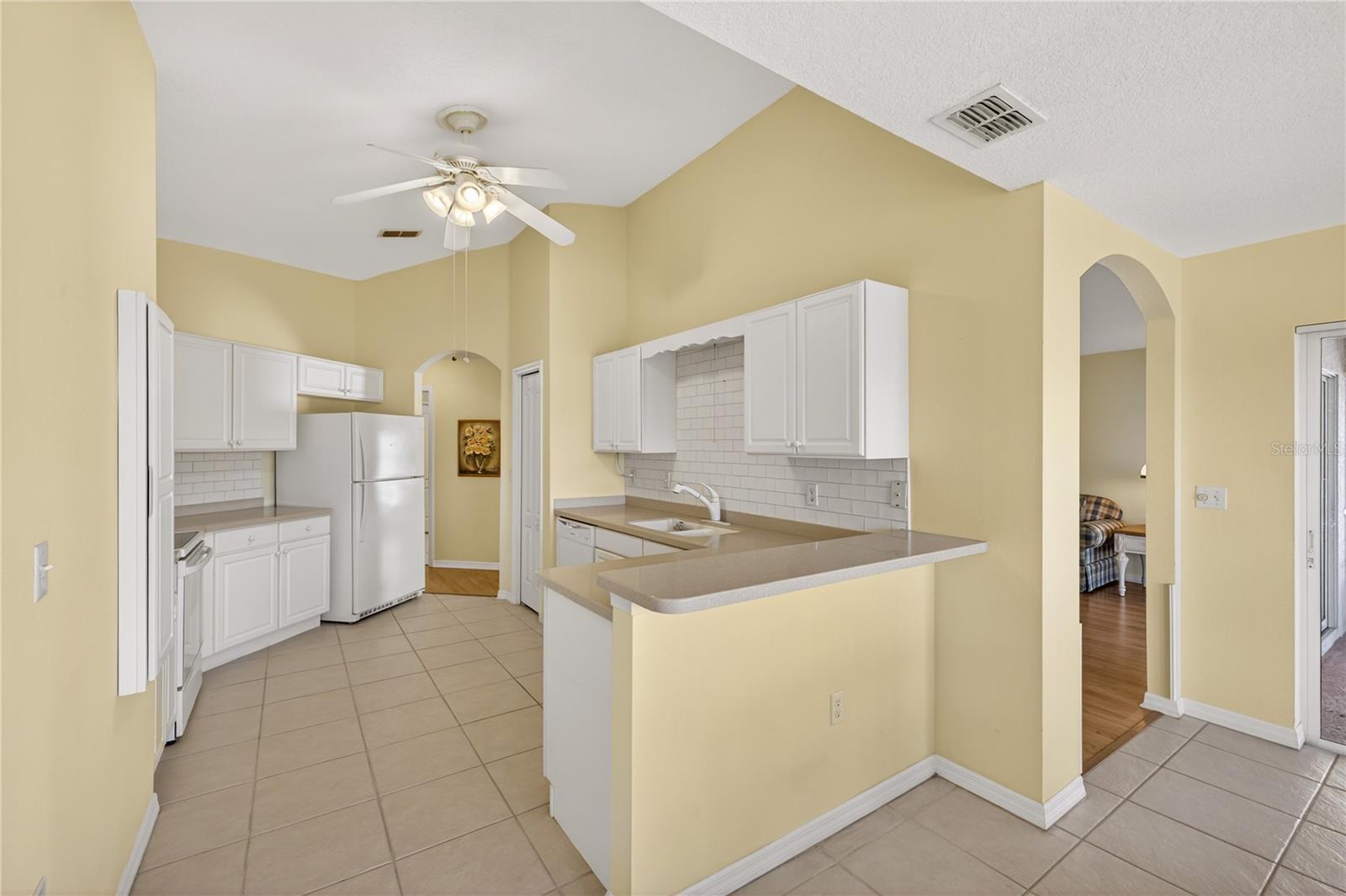 TAMPA BAY GOLF AND TENNIS CLUB - Residential