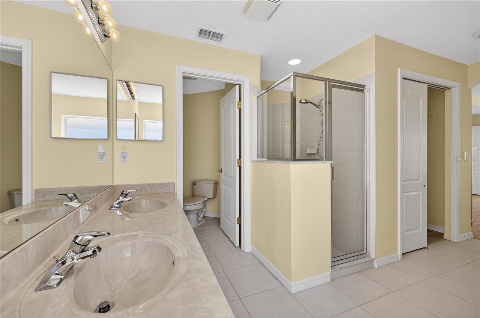 TAMPA BAY GOLF AND TENNIS CLUB - Residential