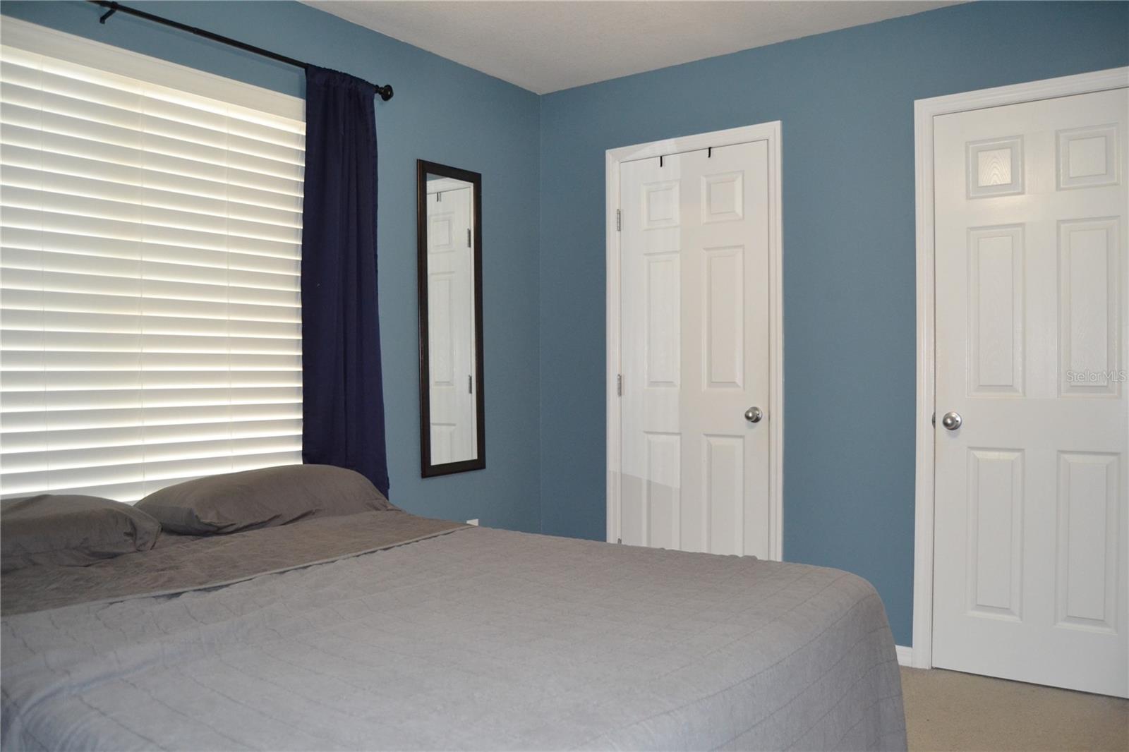 HAILEY FOREST CONDO - Residential Lease