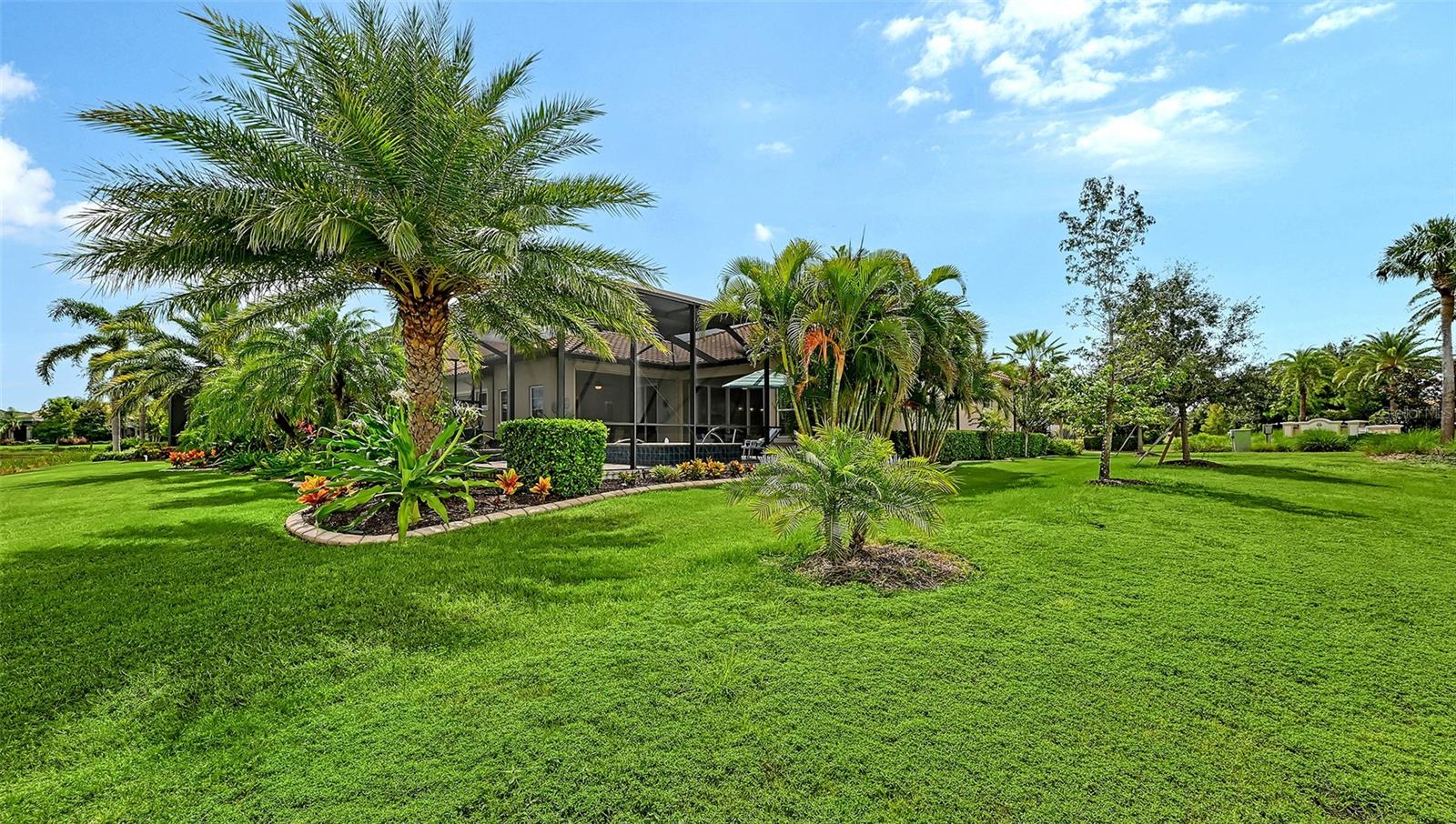 COUNTRY CLUB EAST AT LAKEWD RNCH VV2 - Residential