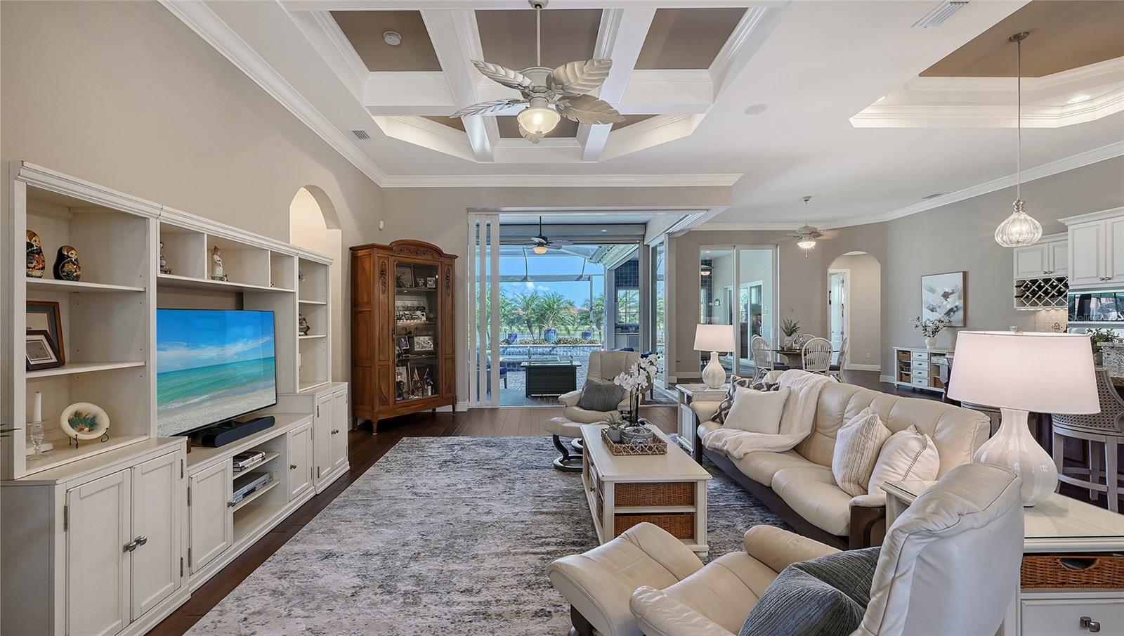 COUNTRY CLUB EAST AT LAKEWD RNCH VV2 - Residential