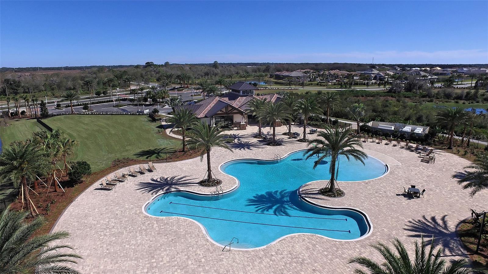 COUNTRY CLUB EAST AT LAKEWD RNCH VV2 - Residential