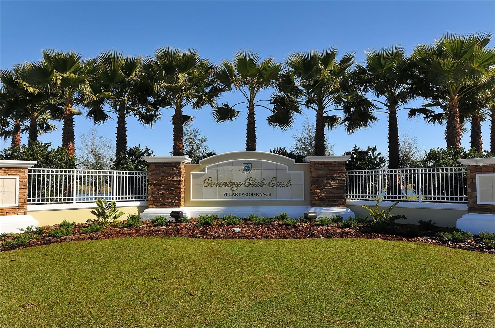 COUNTRY CLUB EAST AT LAKEWD RNCH VV2 - Residential